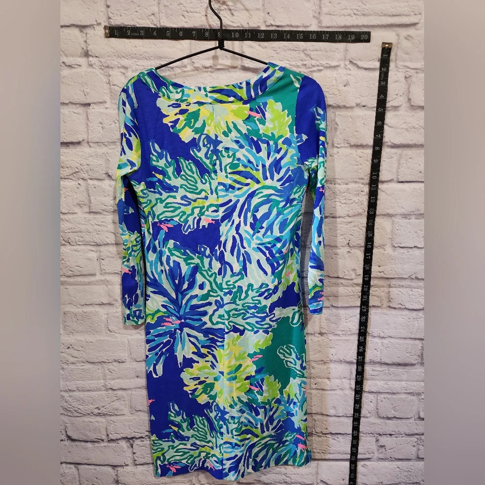 Lilly Pulitzer Riva Dress in the Wade and Sea Pattern Summer Resort Size XS - Picture 3 of 8